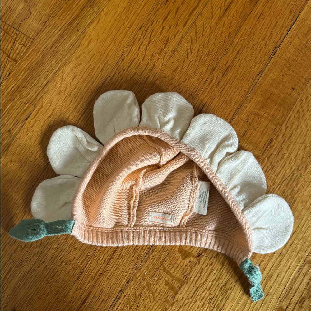 Meri Meri Baby Flower Hat bonnet